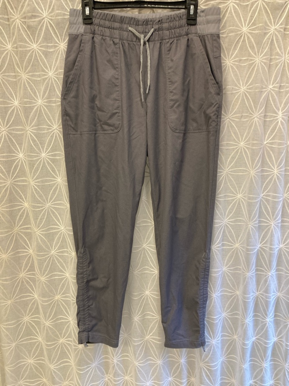 The North Face Women’s Slate Gray Drawstring Joggers